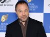 Stephen Graham diz que ‘isso significa o mundo’ ao vencer o prêmio Adolescência no MOBO Awards