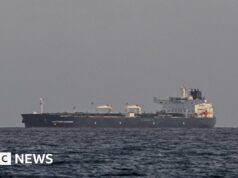 Petroleiro russo atraca em Cuba encerrando bloqueio quase complete