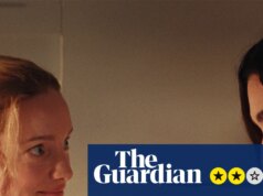 Crítica de Duas Mulheres – remake de comédia sexual é a resposta franco-canadense a Confissões de um limpador de janelas