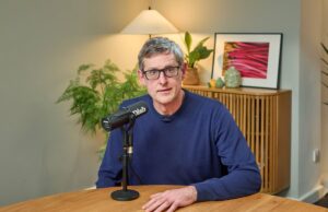 Louis Theroux descreve as visões dos influenciadores da ‘manosfera’ como ‘medievais’