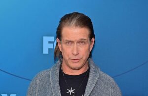Stephen Baldwin sugere uma ‘América totalmente nova e diferente … depois que os alienígenas chegam’ ao reagir ao sucesso de Sinners no Oscar