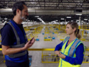 Amazon lança entrega em 1 e 3 horas à medida que a tendência de remessa ultrarrápida cresce nos EUA