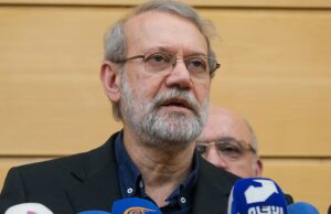 Israel diz que o chefe de segurança do Irã, Ali Larijani, foi morto em um ataque