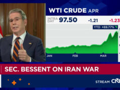 EUA estão permitindo petroleiros iranianos passarem pelo Estreito de Ormuz, diz Bessent