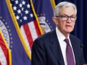 Powell diz que permanecerá como chefe do Fed até que Warsh seja confirmado