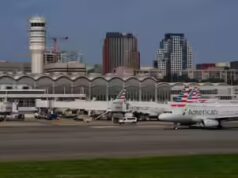 Interrupções de voo em Washington: operações são retomadas após cheiro químico desencadear parada em solo