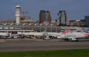 Interrupções de voo em Washington: operações são retomadas após cheiro químico desencadear parada em solo