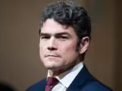 Quem é Joe Kent? Chefe de contraterrorismo de Trump renuncia em meio à guerra EUA-Irã