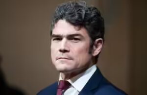 Quem é Joe Kent? Chefe de contraterrorismo de Trump renuncia em meio à guerra EUA-Irã