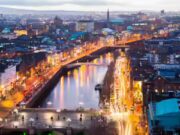 Mulher indiana diz que foi ‘esbofetada por uma garota branca’ na Irlanda em postagem viral: ‘Inesperadamente’