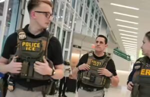 ‘Vergonhoso’: Karoline Leavitt critica Larry Krasner, promotor da Filadélfia, por ameaça de prisão a agentes do ICE