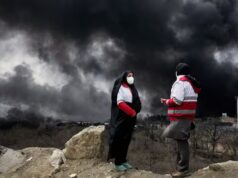 A chuva negra está caindo no Irã após ataques a instalações petrolíferas. Cientistas alertam para consequências a longo prazo