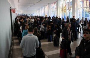 25/03: A comida para viagem com o Main Garrett