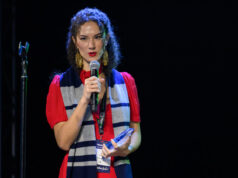 Jay Graber deixa o cargo de CEO da Bluesky e assume a função de diretor de inovação na plataforma de mídia social