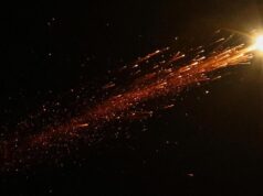 Guerra Irã-Israel AO VIVO: Arábia Saudita intercepta mísseis balísticos conforme novos ataques são relatados; Israel lança novos ataques nos subúrbios de Beirute