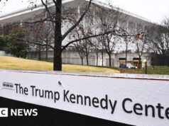 Diretor do Kennedy Middle deixa o cargo após ano tumultuado