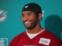 GM dos Falcons: Tua Tagovailoa competirá com Michael Penix Jr.