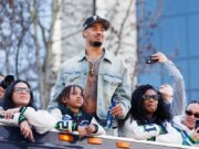 Seahawks exercem opções de 5º ano em WR Jaxon Smith-Njigba, CB Devon Witherspoon