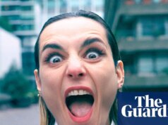 ‘Nunca tinha ouvido algo tão raivoso e feminino’: a playlist honesta de Jehnny Beth