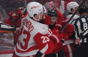 Contending Wings reviravolta em casa contra o humilde Flames