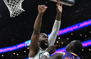 O remate de 41 pontos de Jaylen Brown empurra o Celtics para o Suns