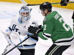 Com 4 gols em terceiro, Mammoth nega seqüência recorde de pontos do Stars