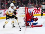 Bruins buscam terminar no regulamento contra Jets que oscilam nos playoffs