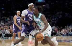 Resumo da NBA: Hornets afundam 26 treys e atacam Kings