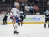 Resumo da NHL: Connor McDavid atinge a marca de 400 gols na vitória dos Oilers