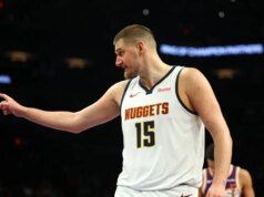 Resumo da NBA: triplo-duplo de Nikola Jokic, arremesso tardio levantando Nuggets