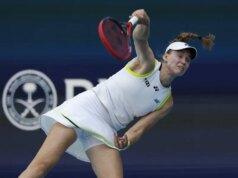 Elena Rybakina derrota Jessica Pegula e chega às semifinais do Miami Open