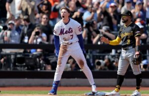 Mets incendeia Paul Skenes e vence Pirates na estreia
