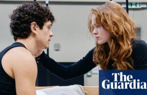 ‘É como voar!’ Sadie Sink e Noah Jupe sobre o estrelato infantil, a paixão e a adrenalina inebriante de Romeu e Julieta