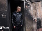 Colonos israelenses atacam aldeias palestinas na Cisjordânia ocupada, atacando pessoas e propriedades