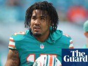 Broncos supostamente enviam escolha de primeira rodada para Dolphins em troca do recebedor Waddle
