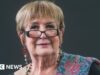 Dame Jenni Murray, ex-apresentadora do Lady’s Hour da BBC, morre aos 75 anos
