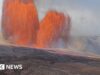 Fragmentos vulcânicos chovem enquanto o vulcão Kilauea, no Havaí, entra em erupção