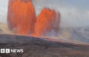 Fragmentos vulcânicos chovem enquanto o vulcão Kilauea, no Havaí, entra em erupção