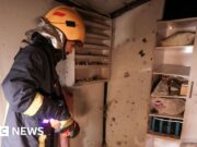 Três mulheres palestinas morrem quando destroços de mísseis atingem salão de beleza na Cisjordânia