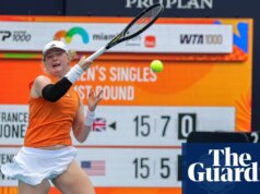 Francesca Jones derrotou Venus Williams em Miami e avançou no WTA 1000