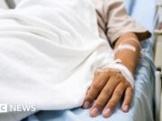 Tribunal superior da Índia permite remoção de suporte important de homem em estado vegetativo