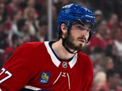 Canadense: Kirby Dach avaliará apenas quatro semanas de atividades