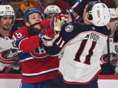 O rosto cacheado de Lane Hutson descoberto