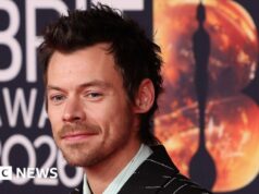 Harry Types quebra seu próprio recorde de vendas com novo álbum atingindo o primeiro lugar