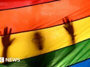 Senegal aprova lei anti-gay mais dura enquanto grupos de direitos humanos levantam preocupações