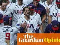 Outras nações dançaram de alegria no Clássico Mundial de Beisebol. A equipe dos EUA jogou soldados de brinquedo