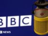 Deputados do Reino Unido ‘profundamente preocupados’ com a incerteza de financiamento do Serviço Mundial da BBC