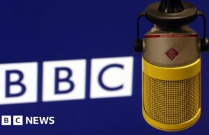 Governo aumenta o financiamento do Serviço Mundial da BBC em £ 33 milhões em três anos