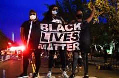 Golpista BLM condenado a reembolsar centenas de milhares de dólares