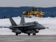 Canadá revela plano de militarização do Ártico